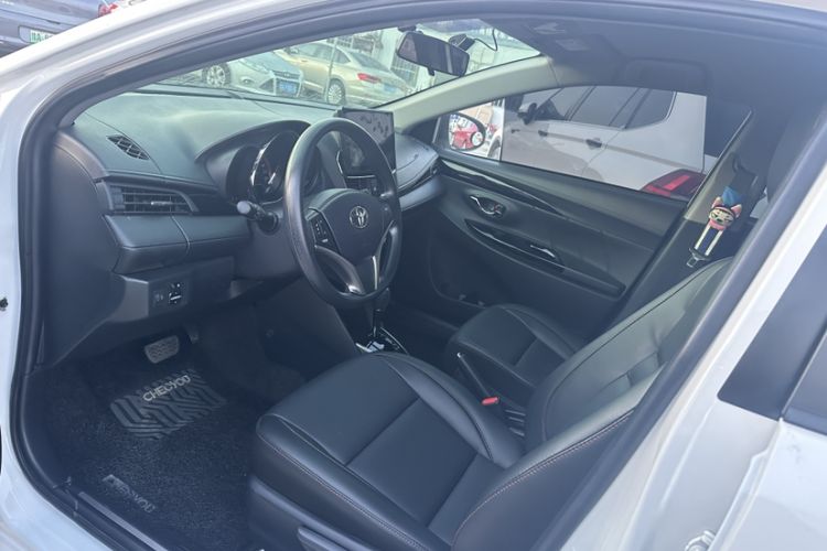 Used Toyota YARiS L 2022 X-Trail 1.5L CVT Luxury PLUS Edition
