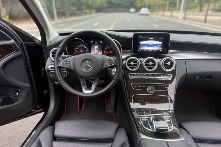 Used Mercedes-Benz C-Class 2017 Facelift C 200 L
