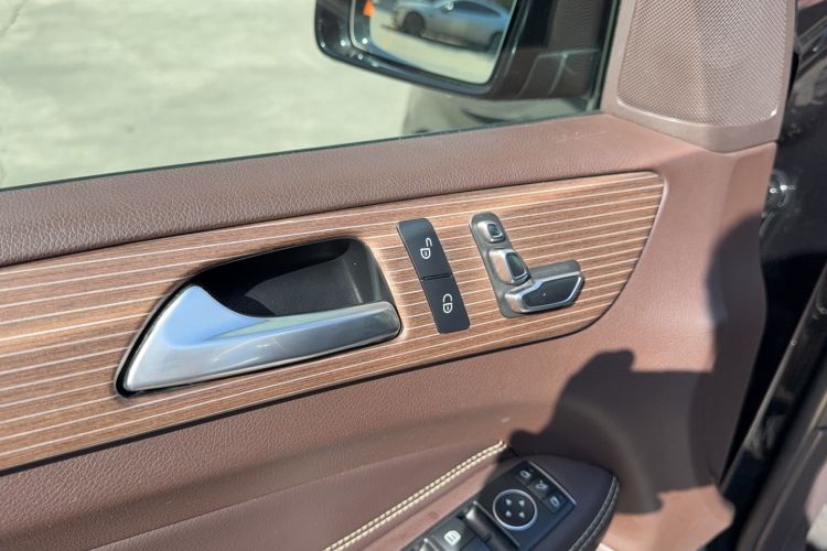 Used Mercedes-Benz GLE 2018 GLE 320 4MATIC Dynamic Edition Collector's Edition
