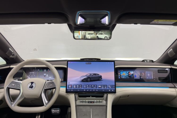 Used Denza Z9 2024 1100 km Four-Wheel Drive Max Version