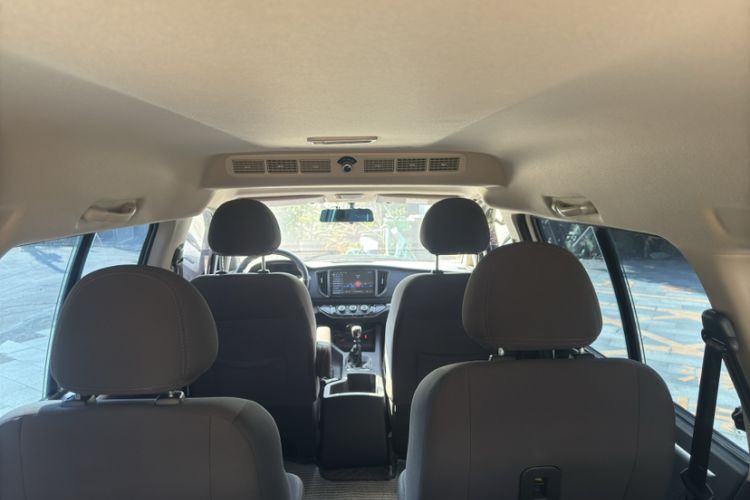 Used FORTHING Lingzhi 2024 M5L 1.5T Manual Comfort 7-Seater
