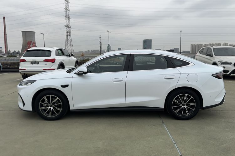 Used BYD Seal 06 New Energy 2025 DM-i Smart Drive 120KM Prestige Model
