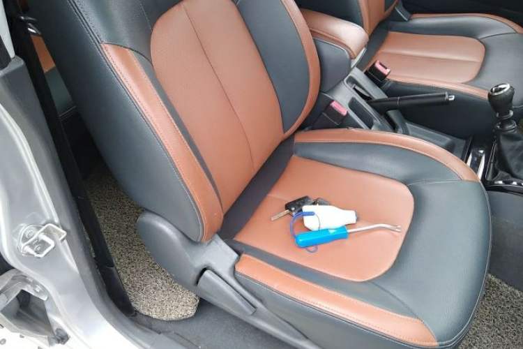 Used Great Wall Wingle 5 2013 2.0T European Version Two-Wheel Drive Elite Edition 6MT Big Double Cab GW4D20B
