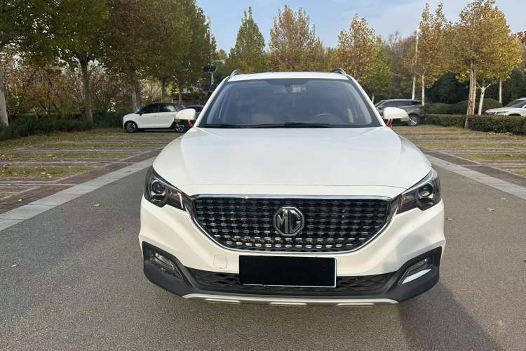 Used MG ZS 2020 Global Bestseller with 1.5L Engine Manual Transmission and a Massive 65-Inch Panoramic Sunroof Version