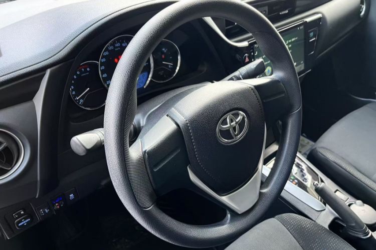 Used Toyota Corolla 2017 Revised Version 1.2T S-CVT GL
