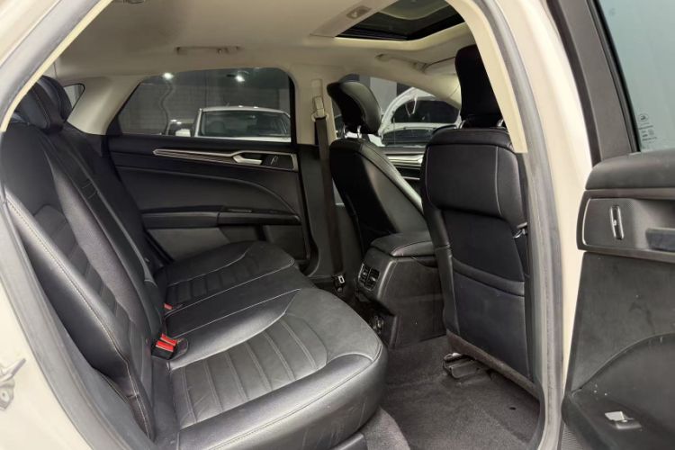 Used Ford Mondeo 2018 EcoBoost 200 Stylish Model
