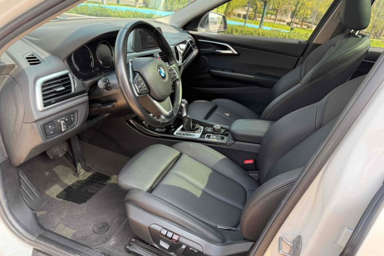 Used BMW 1 Series 2018 Facelifted 118i Sport Edition
