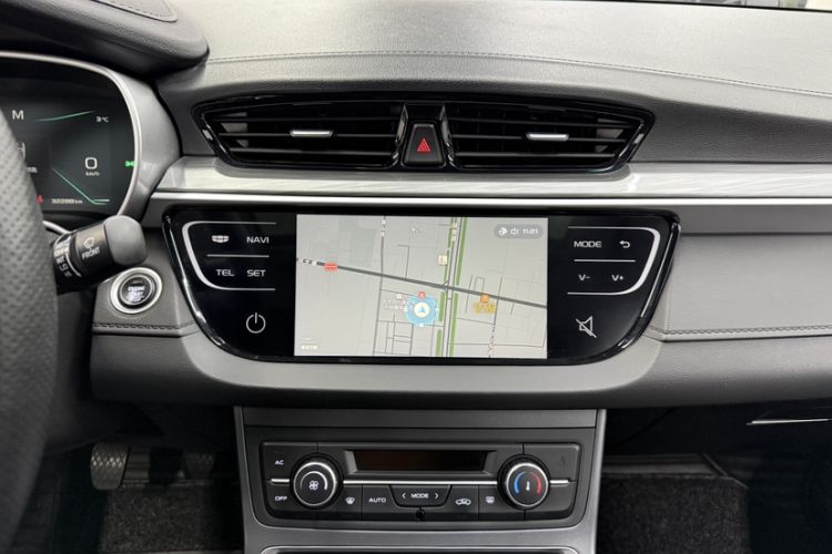 Used Geely Auto Emgrand 2019 Leading Edition 1.5L Manual Upward Asian Games Edition China VI
