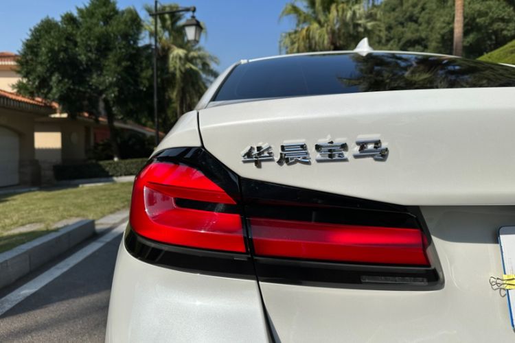 Used BMW 5 Series 2022 Second Facelift 525Li M Sport Package