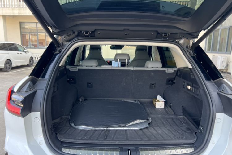 Used Nio ES6 2020 420 km Sport Edition
