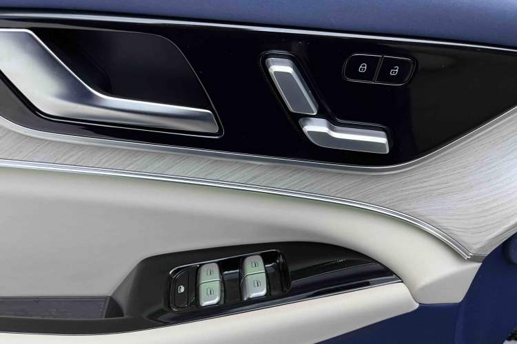 Used Chery Fengyun T9 2024 120 Long-Range Luxury Version 7 Seats Ternary Lithium
