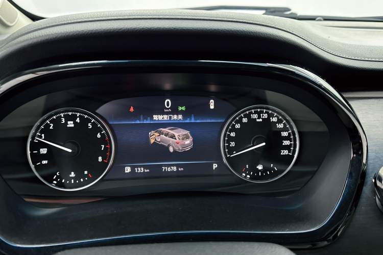 Used Buick GL8 2022 Land Business Class 652T Luxury Model
