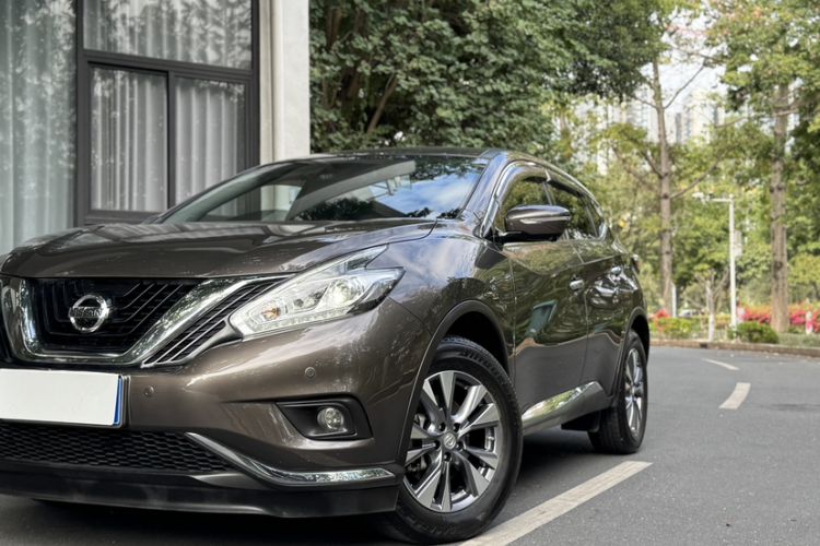 Used Nissan Murano 2021 2.5L XL Two-Wheel Drive Smart Connect Luxury Edition