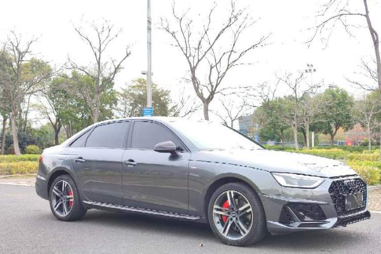 Used Audi A4L 2022 40 TFSI Luxury Dynamic Model