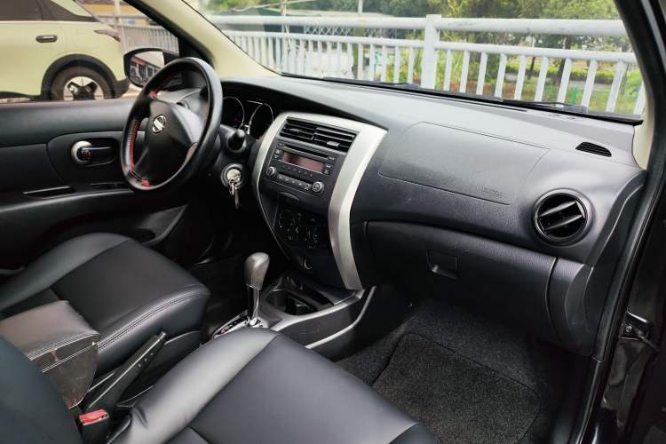 Used Nissan Livina 2013 1.6XE CVT Comfort Edition
