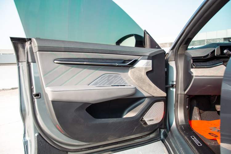 Used Zeekr 001 2021 Ultra-Long Range Dual-Motor YOU Version