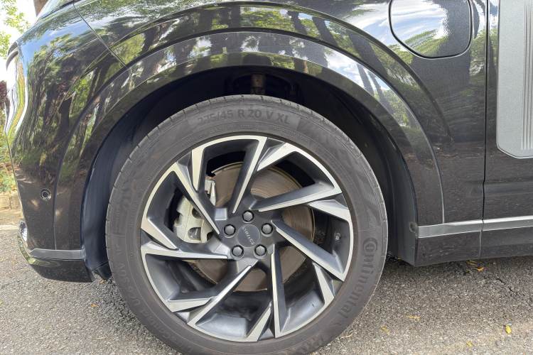 Used Lynk & Co 09 EM-P 2021 2.0T PHEV Halo Six-Seater
