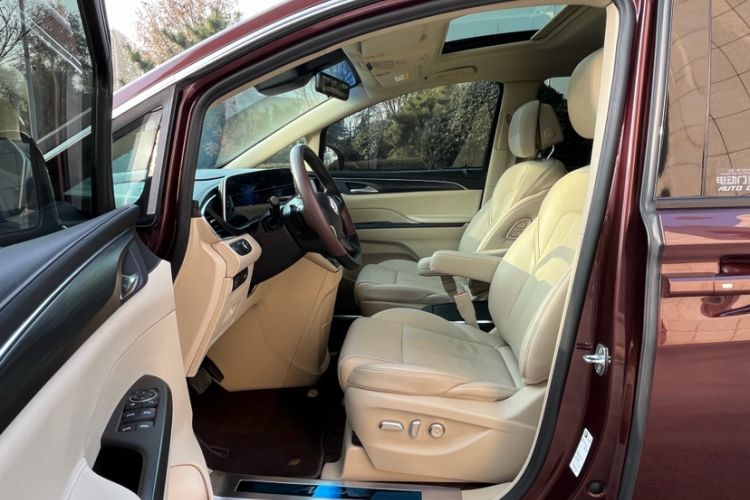 Used Buick GL8 2023 ES Lu Zun Deluxe Model
