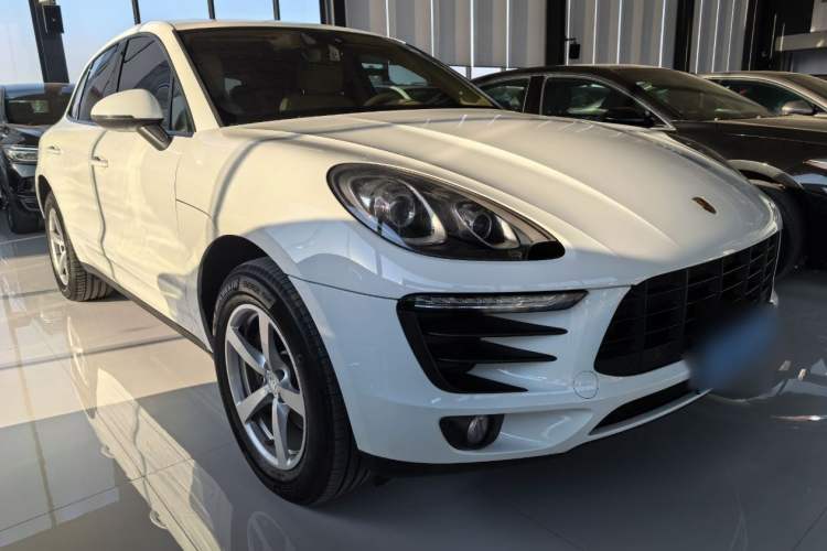 Used Porsche Macan 2016 Macan 2.0T
