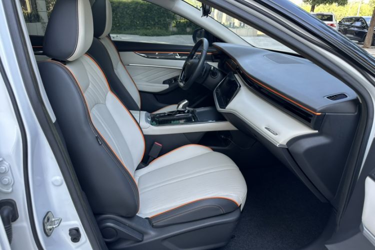 Used Dongfeng Aeolus Yixuan MAX 2021 1.5T Super Cool Trendy Dad Edition
