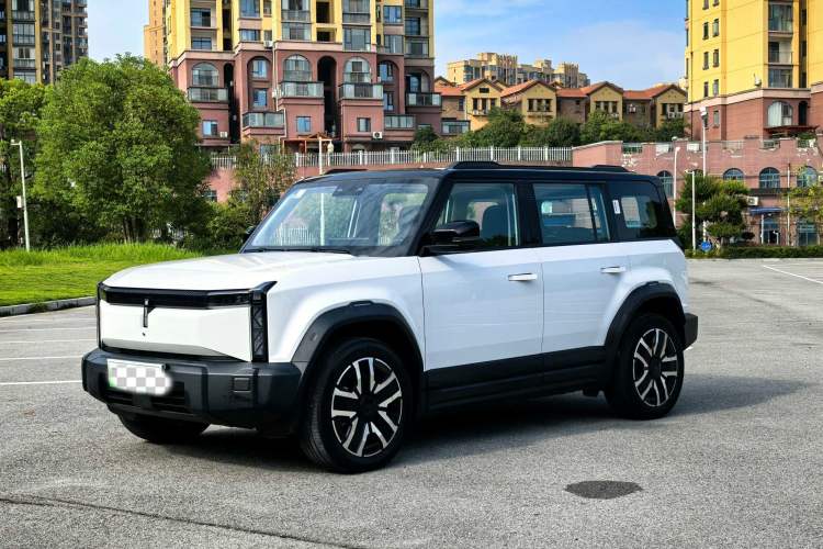 Used  03 2024 472km Four-Wheel Drive Long-Range Intelligent Advanced Version