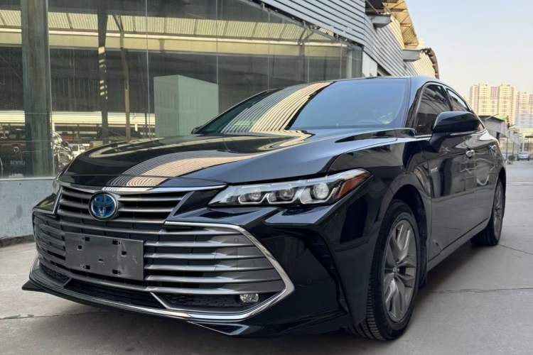 Used Toyota Avalon 2019 Dual-Engine 2.5L Luxury Edition China VI Standard
