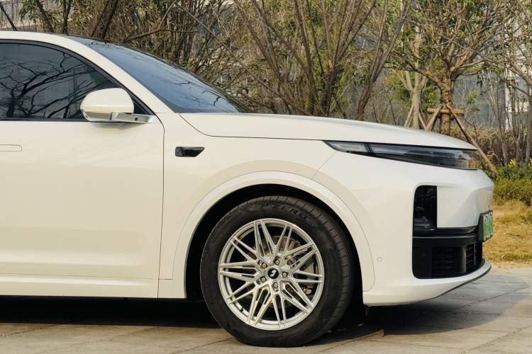 Used Li Auto L7 2023 Pro Model
