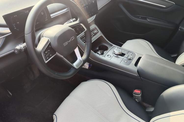 Used BYD Destroyer 05 2024 HONOR Edition DM-i 55KM Luxury Model