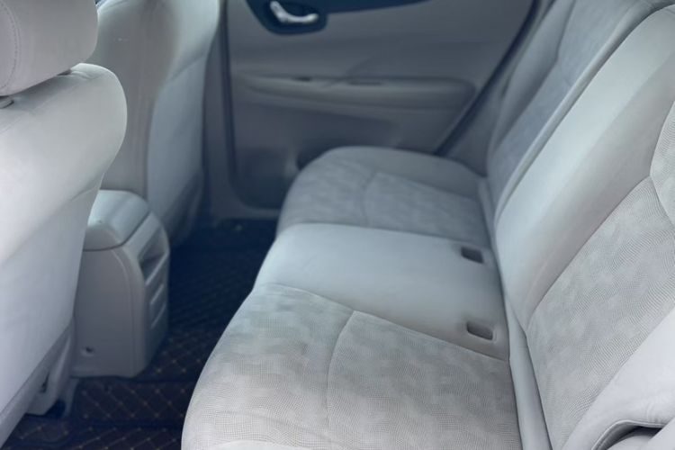 Used Nissan Tiida 2011 1.6L CVT Comfort Model
