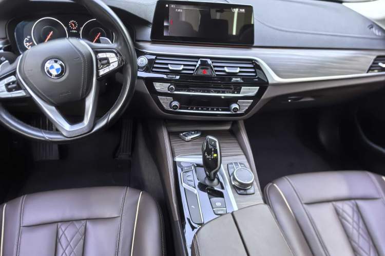 Used BMW 5 Series 2019 530Li Leading Model Luxury Package