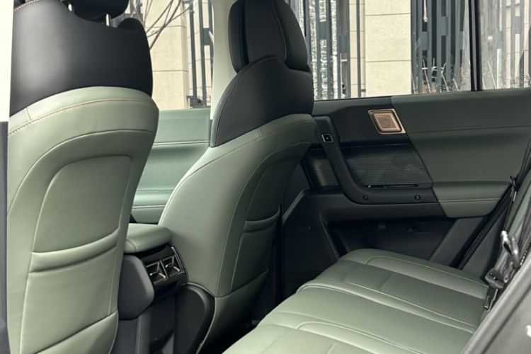 Used  03 2024 472km Four-Wheel Drive Long-Range Intelligent Advanced Version