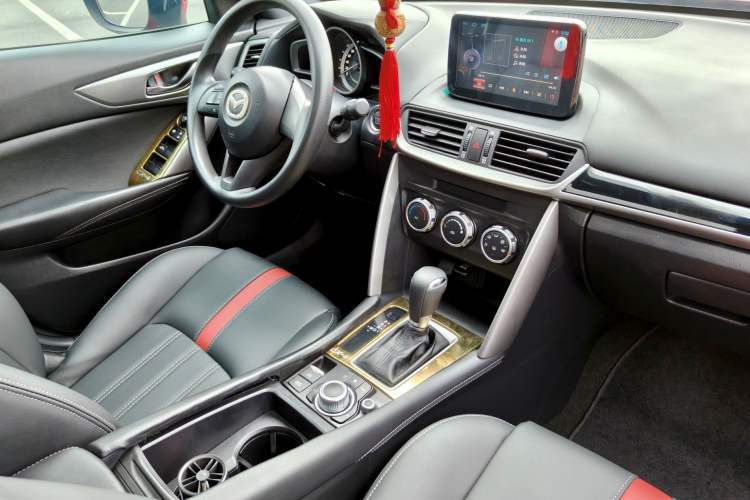 Used Mazda CX-4 2016 2.0L Automatic 2WD Blue Sky Dynamic Edition
