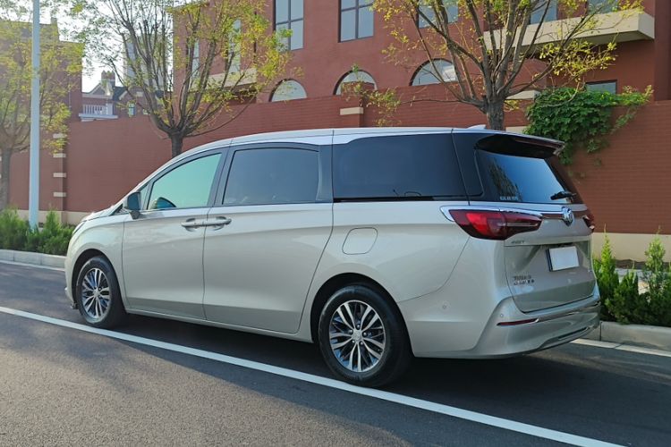 Used Buick GL8 2021 ES Land Cruiser 653T Luxury Edition
