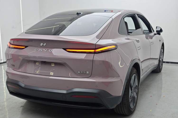 Used ONVO L60 2024 60 kWh Rear-Drive Version
