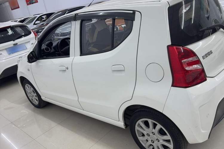 Used Suzuki Alto 2013 1.0L Automatic Luxury Model
