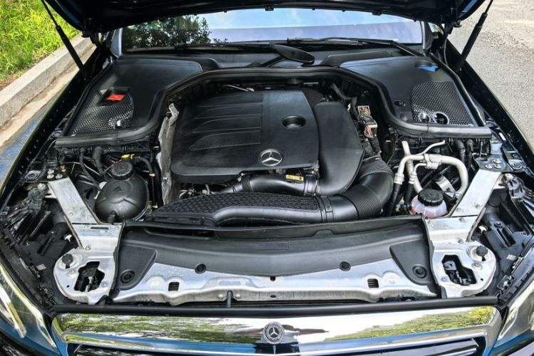 Used Mercedes-Benz E-Class 2020 Facelift E 260 L Sport Edition
