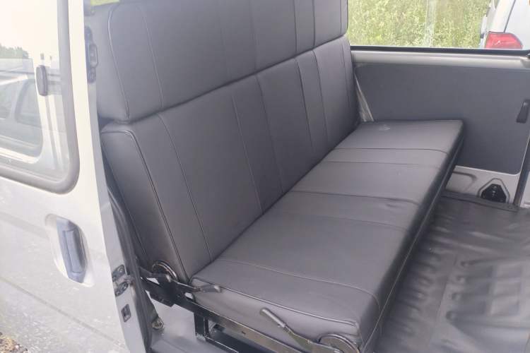 Used Wuling Zhiguang 2020 1.2L Practical Model China VI LSI
