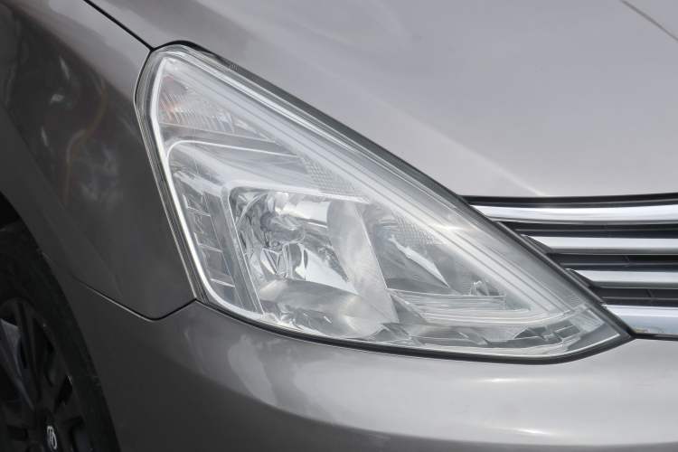 Used Nissan Livina 2013 1.6XE CVT Comfort Edition
