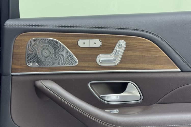 Used Mercedes-Benz GLS 2021 Facelift GLS 450 4MATIC Luxury Edition
