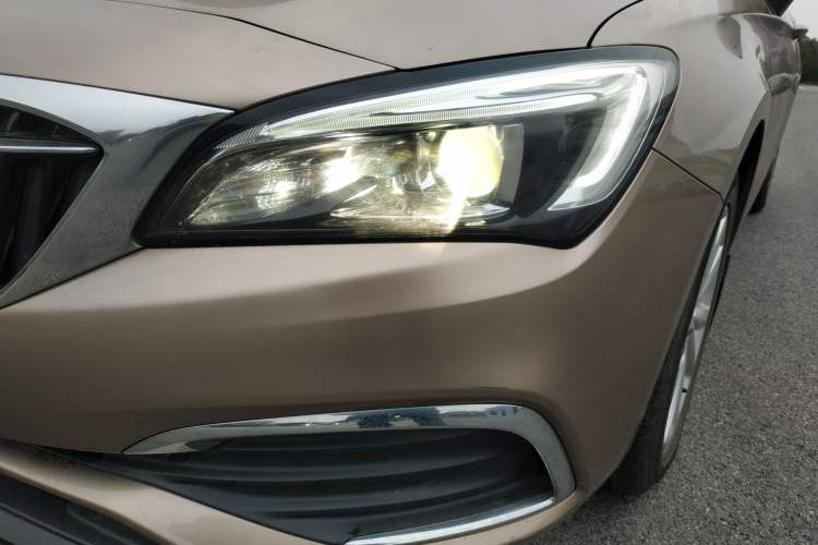 Used Buick Verano 2018 Sedan 15S Automatic Leading Model