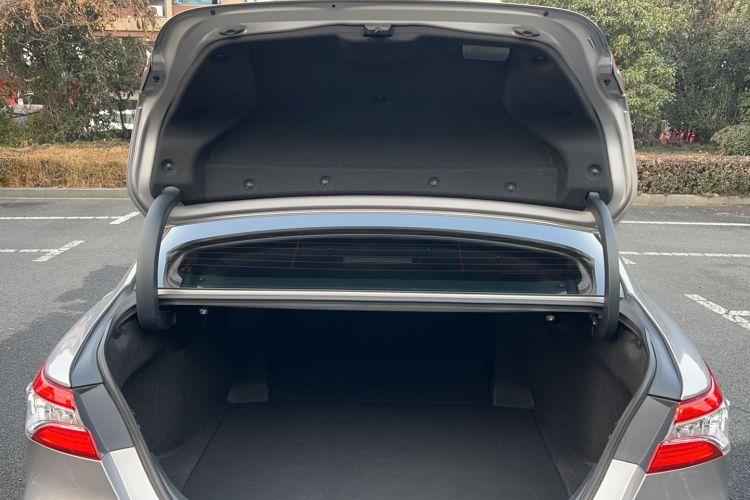 Used Toyota Camry 2021 2.0G Luxury Edition