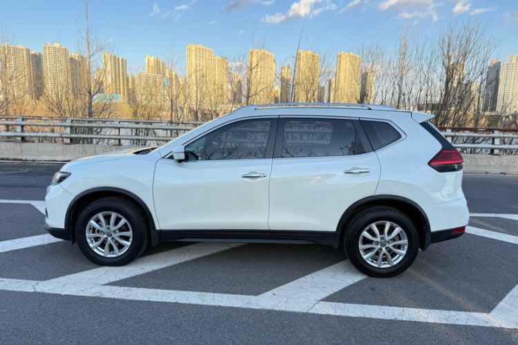 Used Nissan X-Trail 2019 2.0L CVT Smart Connect Comfort Edition 2WD