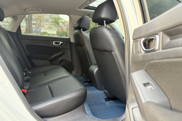 Used Honda Civic 2022 240TURBO CVT Dynamic Edition
