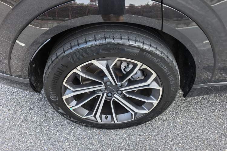 Used Lynk & Co 09 EM-P 2023 2.0TD EM-P Long-Range Version PM 7-Seater
