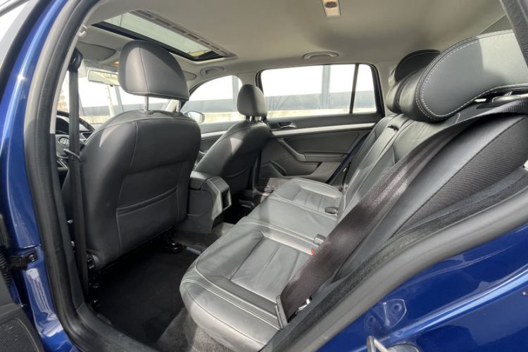 Used Volkswagen Gran Lavida 2015 230TSI DSG Comfort Edition