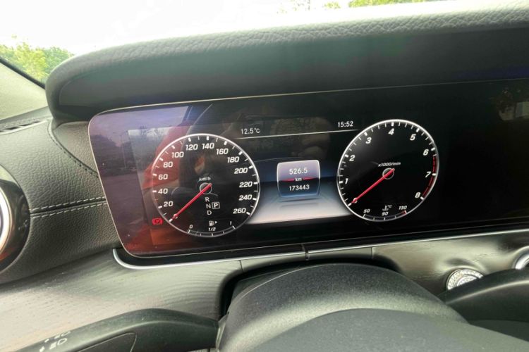 Used Mercedes-Benz E-Class 2016 E 200 L Sport Edition
