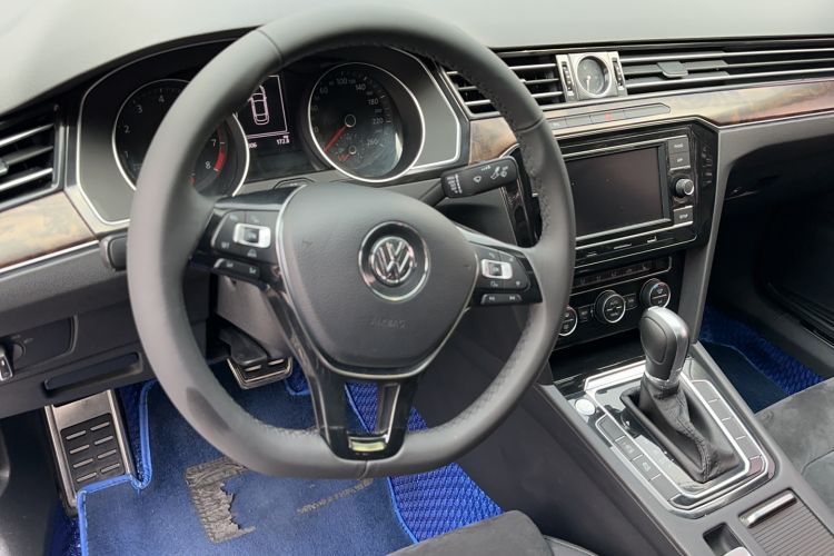 Used Volkswagen Magotan 2018 380TSI DSG Luxury Model
