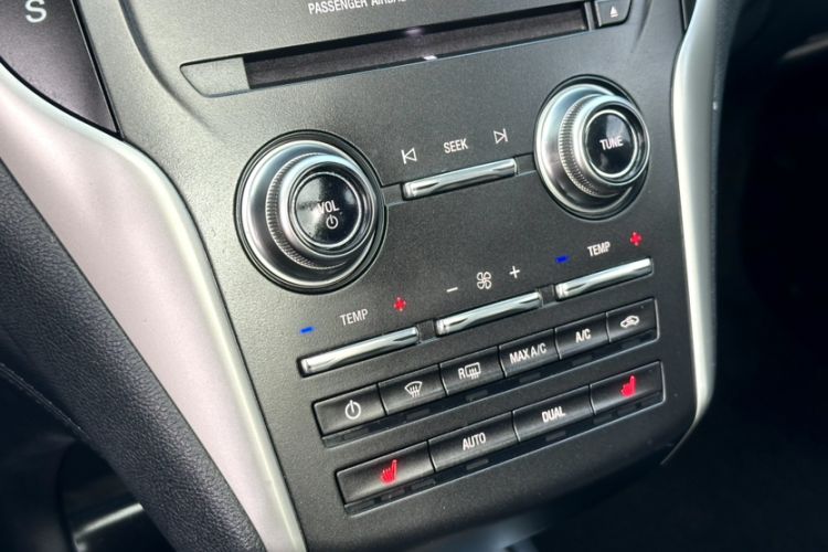 Used Lincoln MKC 2019 2.0T Two-Wheel Drive Luxury Edition China VI Standard
