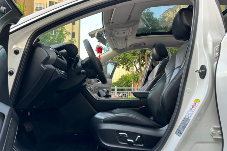 Used Hongqi H5 2022 Classic Model 1.5T DCT Flagship Edition
