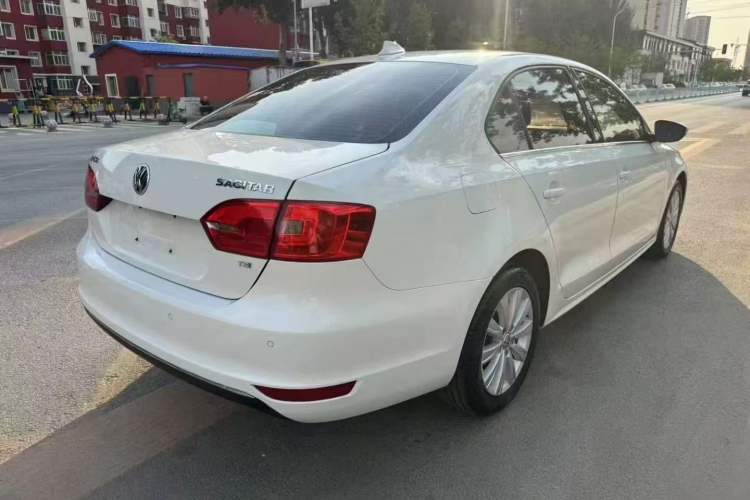 Used Volkswagen Sagitar 2014 1.4TSI Automatic Luxury Model